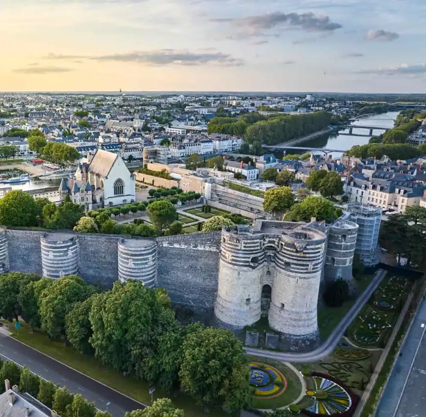 Vue aérienne du Château d'Angers
